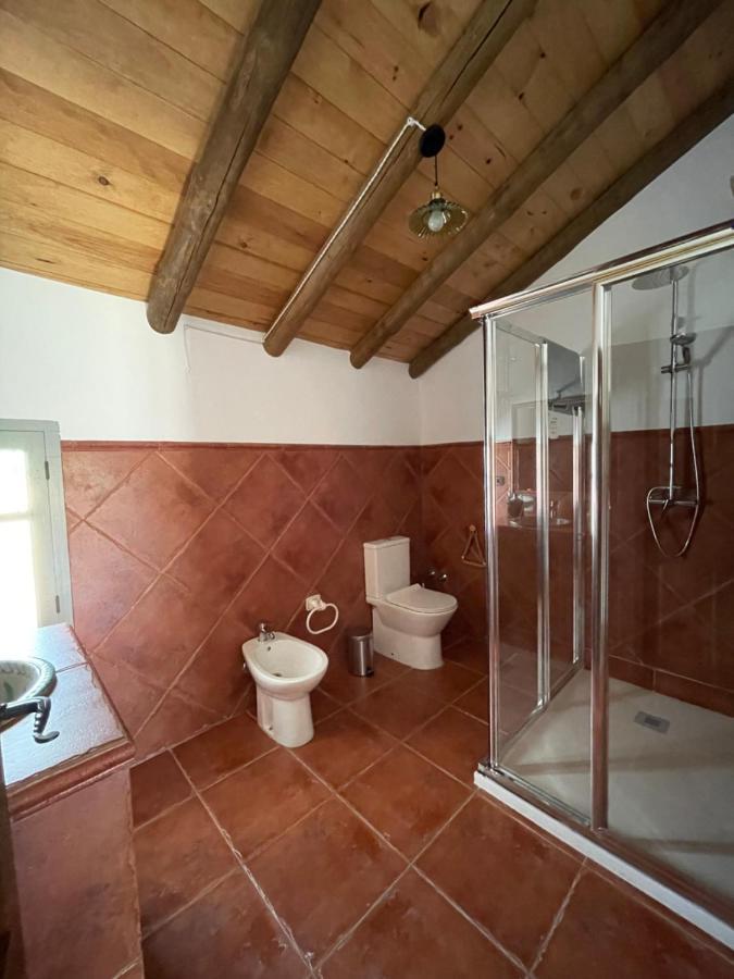 Cortijo Las Angosturas Montefrío Buitenkant foto