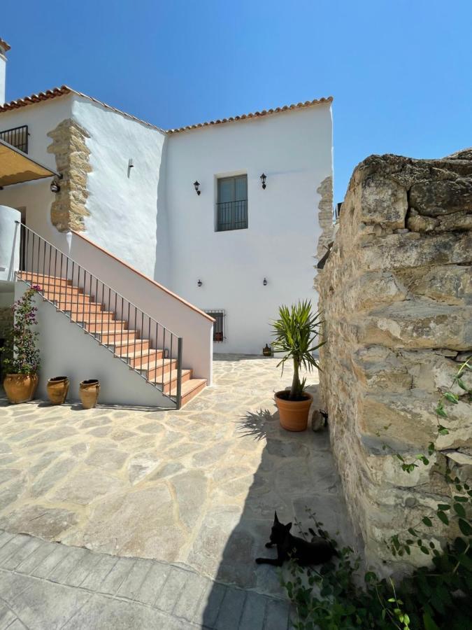 Cortijo Las Angosturas Montefrío Buitenkant foto
