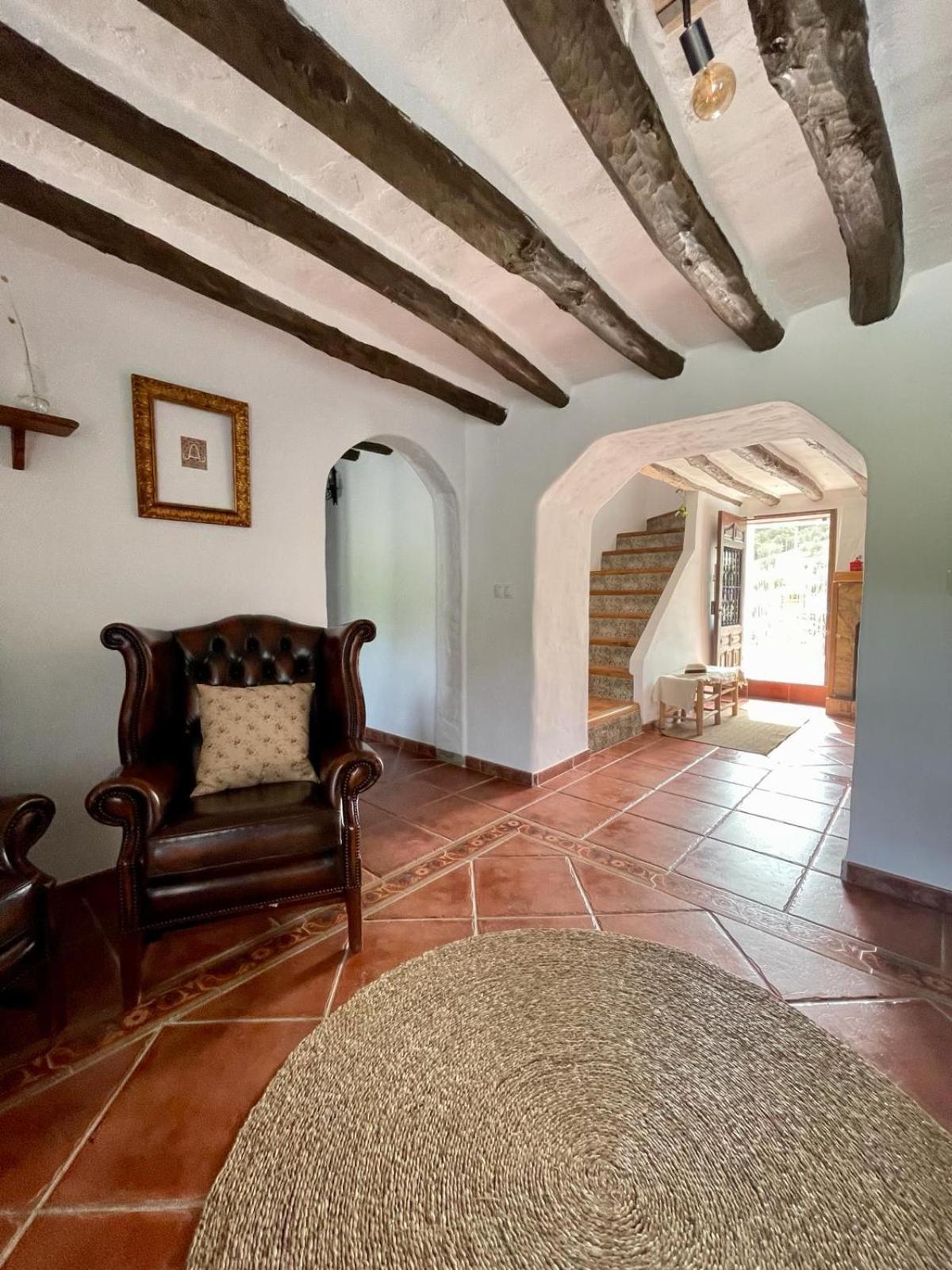 Cortijo Las Angosturas Montefrío Buitenkant foto